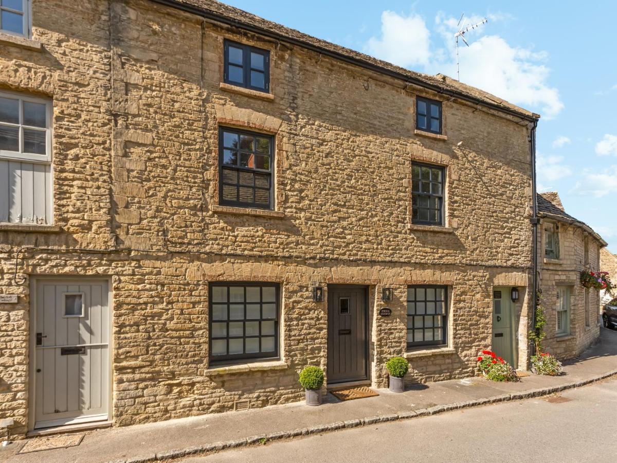Stable Cottage 切尔滕纳姆 外观 照片